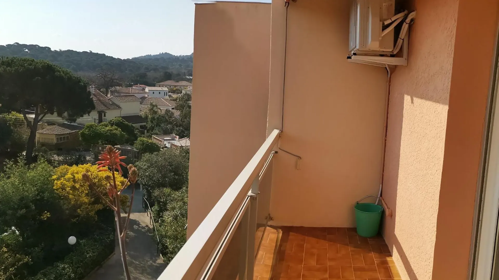 Apartment Appartement T2 + Cabine - Classe 3 Etoiles Bormes-les-Mimosas